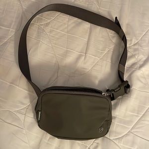 Lululemon belt bag